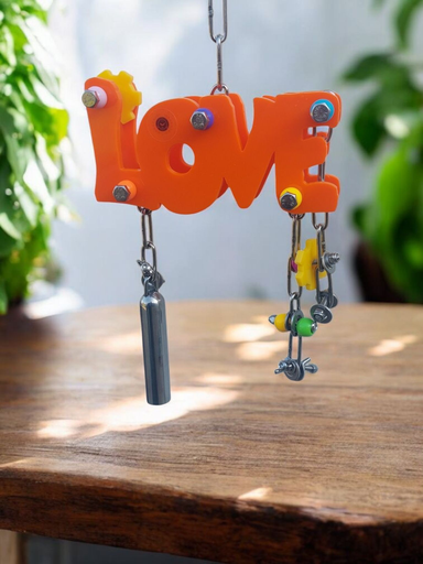 [AC37-M] ACRYL HANGER LOVE medium